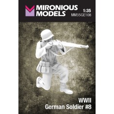 1/35 WWII German Soldier #8