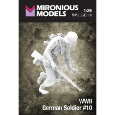 1/35 WWII German Soldier #10