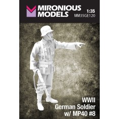 1/35 WWII German Soldier with MP40 #8