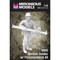 1/35 WWII German Soldier with Panzerscherck #4