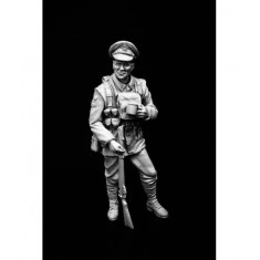 120mm WWI Canadian Infantryman (1 figure)