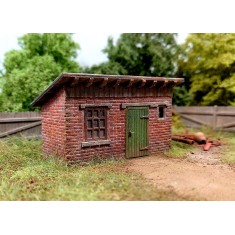 HO Scale 1/87 Brick Shed (laser-cut cardboard and wood kit)