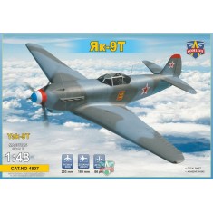 1/48 WWII Soviet Yakovlev Yak-9 T Fighter 