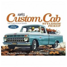 1/25 1965 Ford F-150 Custom Cab Pickup