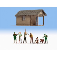 HO Scale Forest Work (building & figures)