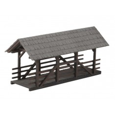 HO Scale Covered Pedestrian Bridge (7.9 x 3.5 x 3.9 cm)