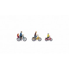 HO Scale Family on a Bike Ride