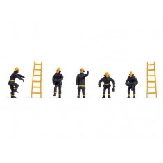 N Scale Fire Brigade (5 figures without benches)