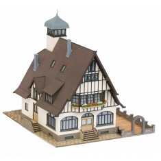 HO Tavern with Beer Garden (18.9 x 17.2 cm, 18.5 cm high, Laser cut)