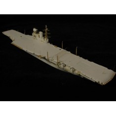 1/700 HMS Victorious R38 1966 (All 26 aircrafts included) (Complete Resin kit)