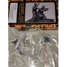 1/35 USMC Tanker Close Combat Set