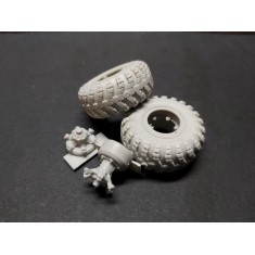 1/35 KRAZ-260 & 6322 Road Wheels Set