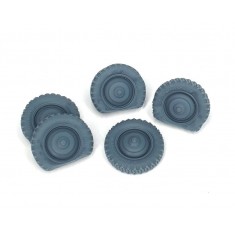 1/35 VW Kubelwagen Flat Tyres with Hubcaps Type 2