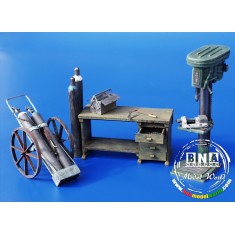 1/35 Workshop Equipment