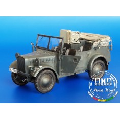 1/35 Kfz.2 Stoewer Radio Car 