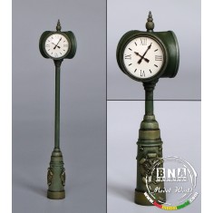 1/35 Street Clock 