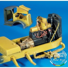 1/35 Opel Blitz Engine Compartment Detail Set for Italeri