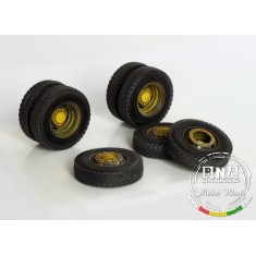 1/35 Wheels for WWII German Mercedes-Benz L4500A Cargo Truck