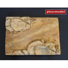 1/35 Display Base - Path Between The Rocks (29.5 x 21 cm)