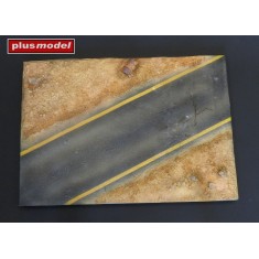 1/35 Display Base - Road In The Desert (29.5 x 21 cm)