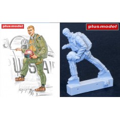 1/48 F-86 Sabre Pilot Resin Figure