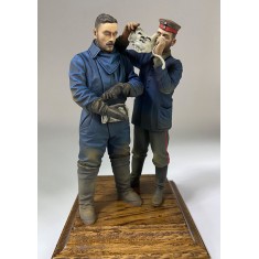 1/16 Historical Figure - 110 mm Rumpler IV Pilot and Mechanic Great War (2 figures)