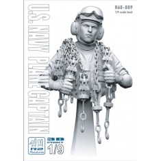 1/9 Bust - US Navy Plane Captain