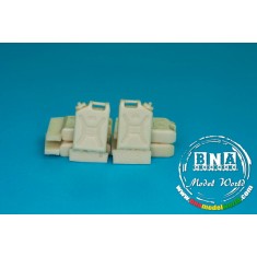 1/35 US. Army 5 Gallons Water Tanks (x6pcs)