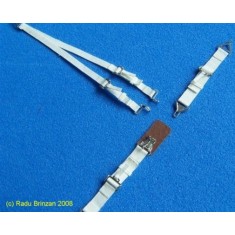 1/32 USAF/USN Seatbelts - White (Pre-cut Belts w/Photo-Etched Buckles)