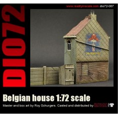 1/72 Belgian House (Size: 6 x 11cm) with a Small Outhouse, a Concrete Fence & Decals