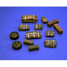 1/35 Bags, Packs & Accessories for UK Tanks