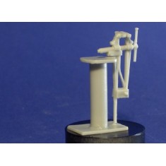 1/32, 1/35 WWI, WWII Large Stand Alone Vice