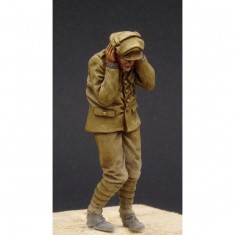 1/35 WWI Gunner with Cap