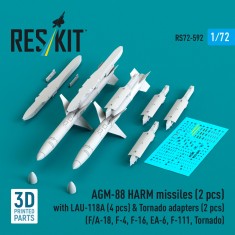 1/72 AGM-88 HARM Missiles with LAU-118A and Tornado Adapters