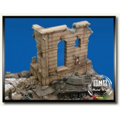 1/35 Russian Monument Ruin
