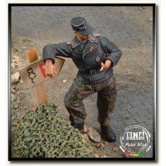 1/35 SS Untersturmfuhrer (Stoumont 44)