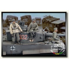 1/35 WWII German Tiger I Crew (Eastern Front)