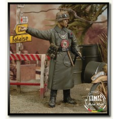 1/35 WWII Feldgendarmerie