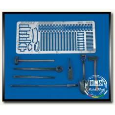 1/35 WWII US Tanks Tools & Holders