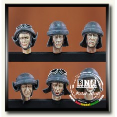 1/35 WWII Italian Tankers Heads