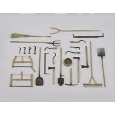 1/35 Assorted Farm Tools for Diorama
