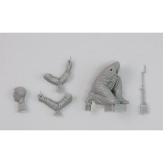 1/35 Workshop Mechanic Using Electric Welder [set No.2](1 Figure)