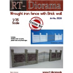 1/35 Wrought Iron Fence with Brick Wall (Ceramic)