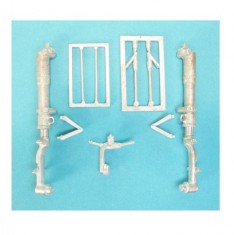1/24 P-47D Thunderbolt Landing Gear for Kinetic/Victory Models (white metal)