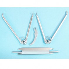 1/32 Pfalz D.XII Landing Gear for Wingnut Wings kits (white metal)