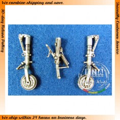 1/48 F-101 Voodoo Landing Gear (White Metal) for Monogram kit