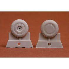 1/48 Curtiss P-40B Warhawk Wheel Set Block Tread (30") for Airfix #A05130
