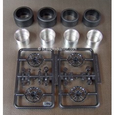 1/24 OZ GT3 18" Black Wheel Rings, Inserts & Central Wheel Hub Nuts Set 