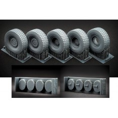 1/35 Modern KOZAK 2 Sagged Wheel set for ICM kits