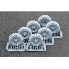 1/72 Modern URAL-4320 Sagged Wheel set for HobbyBoss/ICM kits